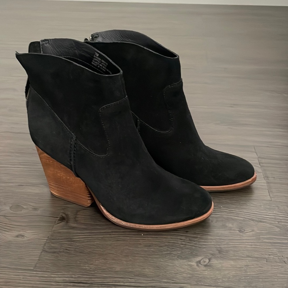 Kork-Ease - size 7, black, suede leather